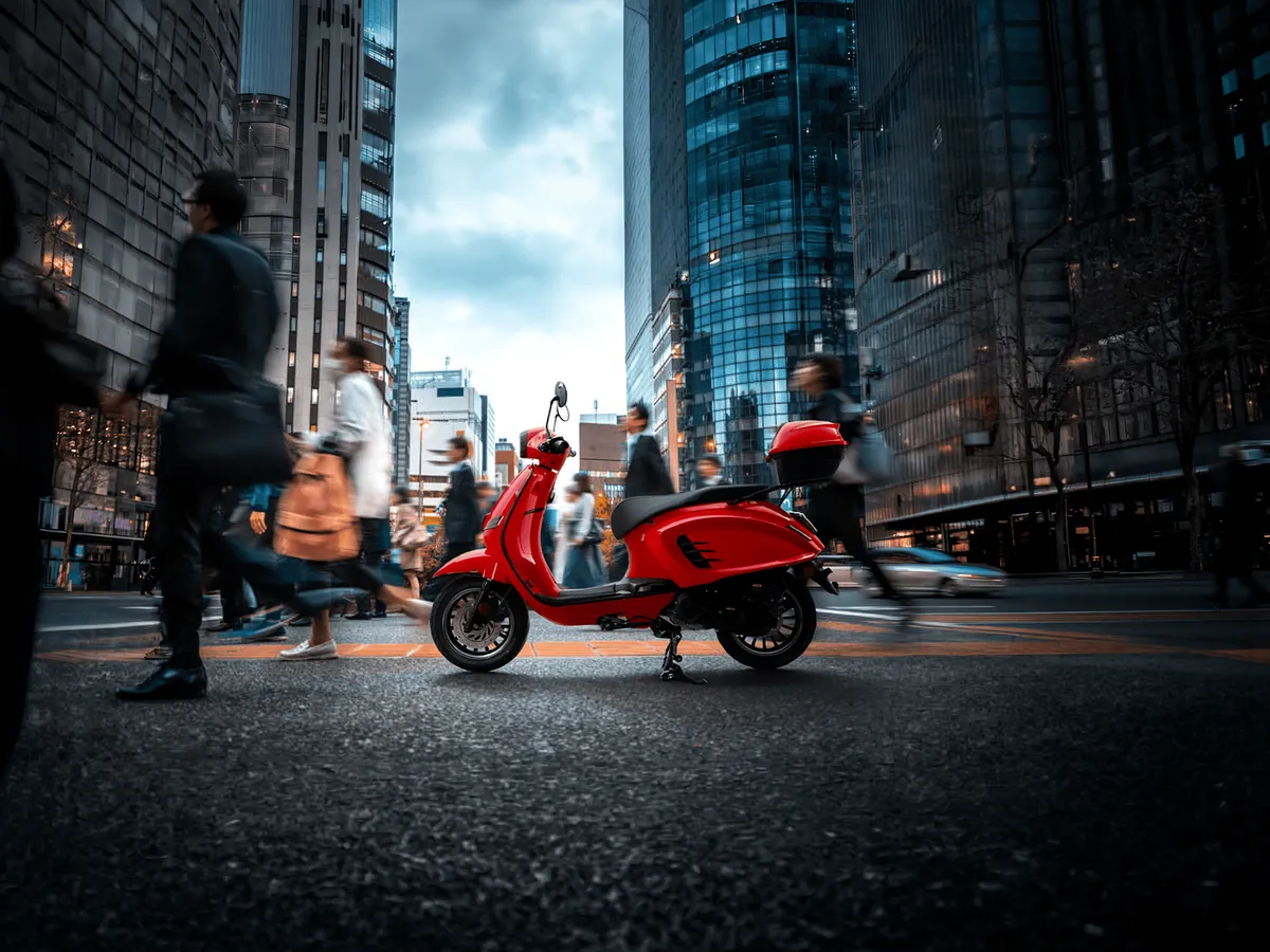 Ice Bear Classic 150cc scooter, model PMZ150-16