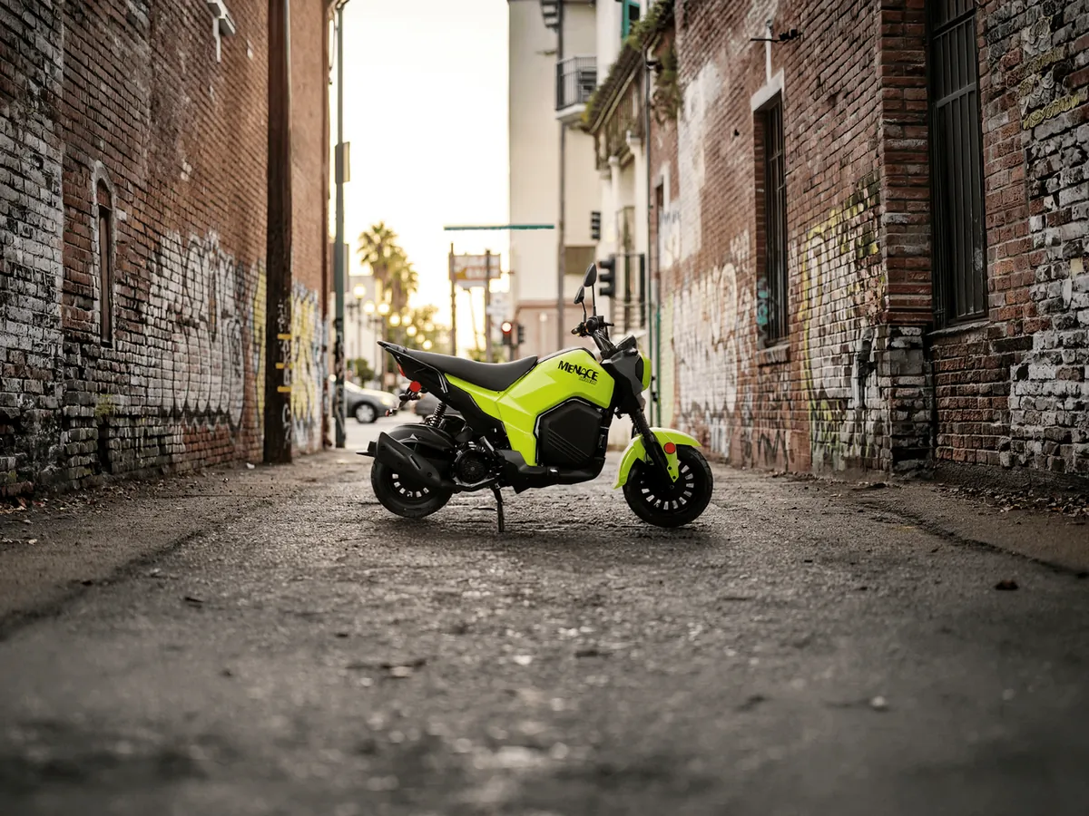 Ice Bear Menace 200cc motorcycle, model PMZ200-Z1